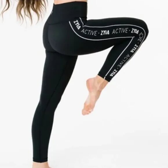 Zyia Active Black Logo Stripe Light n Tight Hi-Rise 7/8 Leggings 24" - Size 4 - Picture 1 of 10